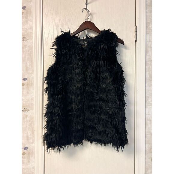 Kensie Vest  - Picture 1 of 3